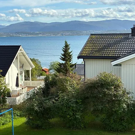 Homely House トロムソ