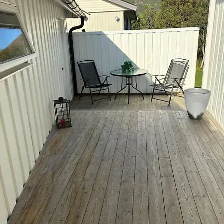 別荘 Homely House *